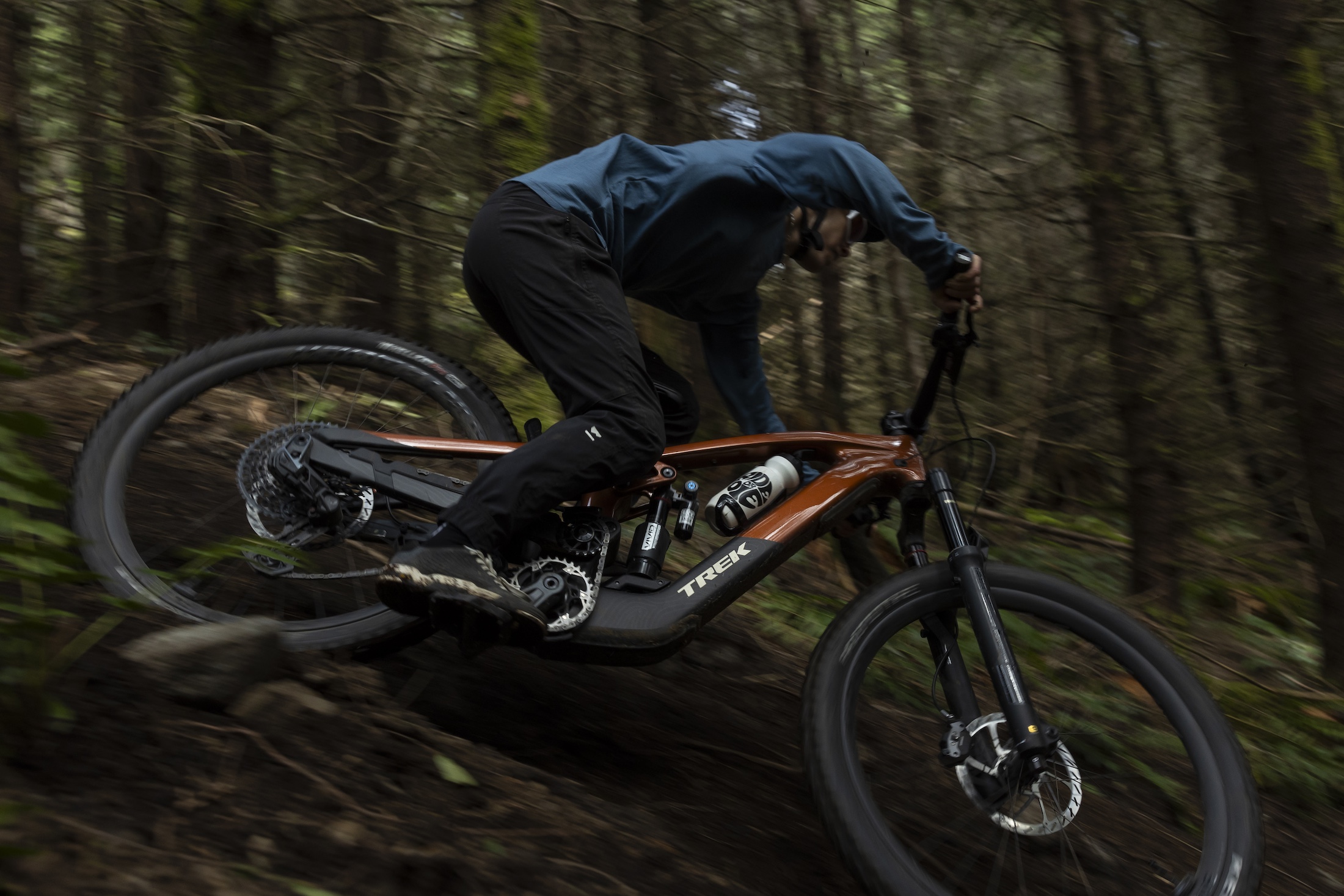 2025 trek slash+ emtb electric